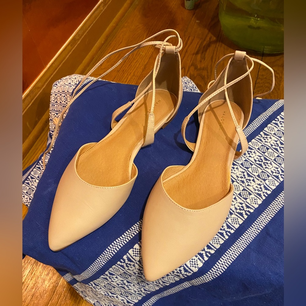 Halogen, worn once, espadrilles.size 9M